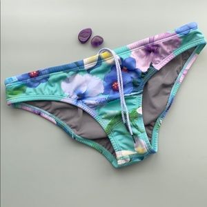 Jolyn floral bottoms